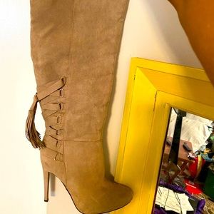 Knee high faux suede boots never worn